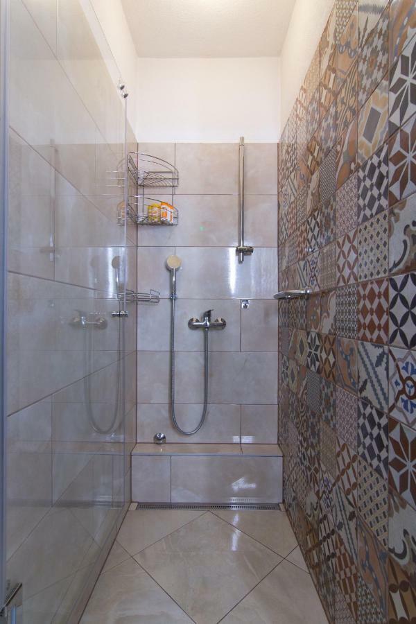 Apartments Vranas วิโซโค ภายนอก รูปภาพ
